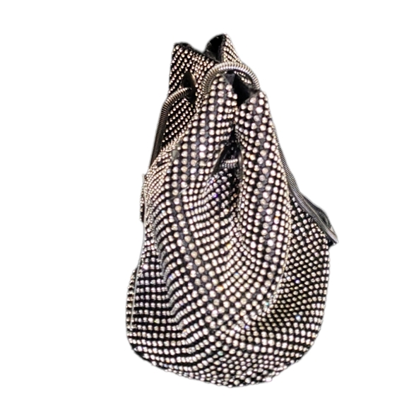 💕NWT BADGLEY MISCHKAJeweled Drawstring Bucket Bag💕 - Picture 3 of 7